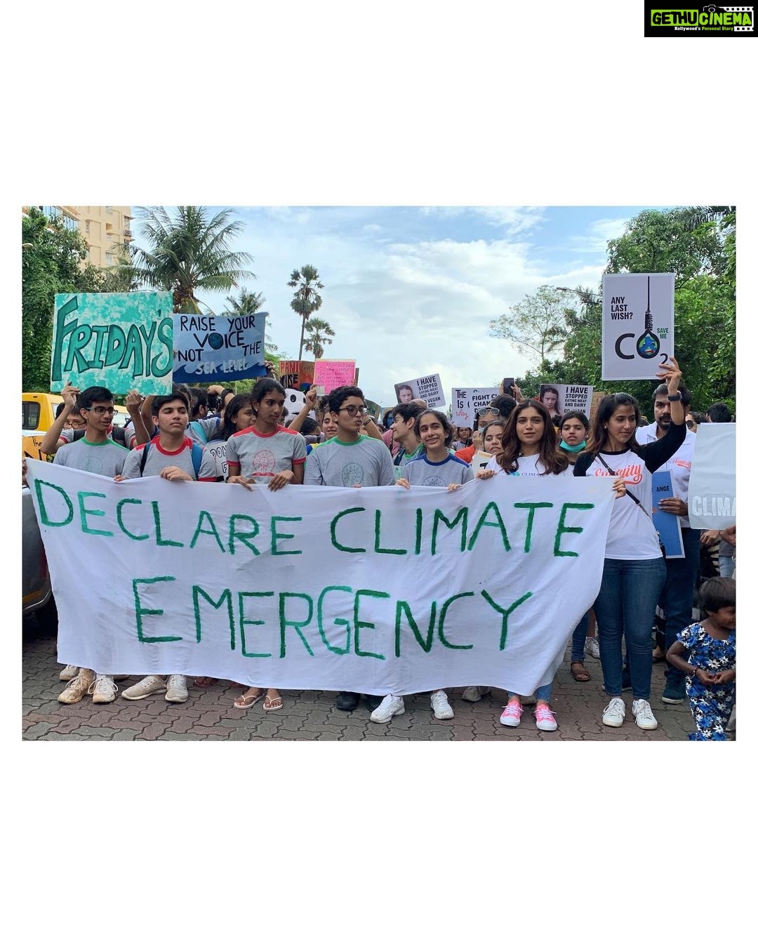Bhumi Pednekar Instagram - Sharing a dump of pictures that explains my tryst with nature 🌱 Keep scrolling... #ClimateWarrior #GenerationRestoration #WorldEnviornmentDay