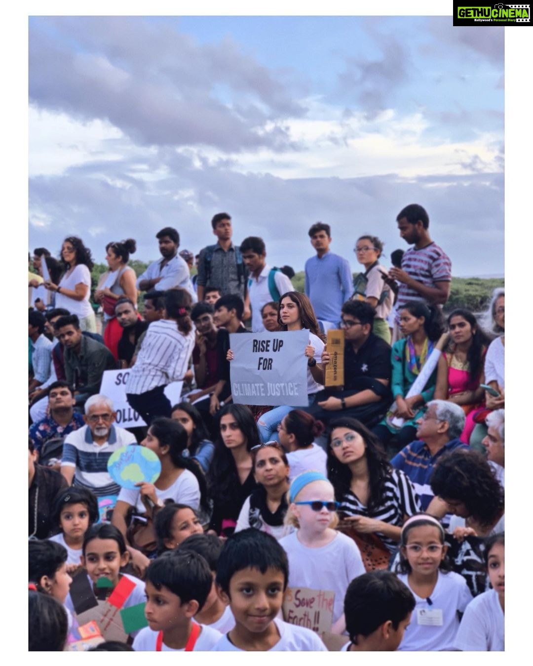 Bhumi Pednekar Instagram - Sharing a dump of pictures that explains my tryst with nature 🌱 Keep scrolling... #ClimateWarrior #GenerationRestoration #WorldEnviornmentDay