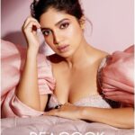 Bhumi Pednekar Instagram - I try being the best version of myself... . . @thepeacockmagazine_ . . . Photographer - @taras84 Wardrobe - @falgunishanepeacockindia @falgunipeacock @shanepeacock Styling - @who_wore_what_when Makeup - @sonicsmakeup Hair - @georgiougabriel Jewellery - @hazoorilaljewellers Production - @niharikaartdirection . . . . . #falgunishanepeacockindia #falgunishanepeacock #thepeacockmagazine #falgunipeacock #shanepeacock #fsp #bhumipednekar #coverstar #februaryissue #digitalissue