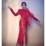 Bhumi Pednekar Instagram - Mirchi Mirchi Mirchi, Nazrein tirchhi, Shakal hai firni, Harkatein filmi ✌️ #CurrentFav #CurrentMood @amitaggarwalofficial . . . @vivianakadivine