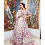 Bhumi Pednekar Instagram - Pink and Pretty 🧚‍♀️ @manishmalhotraworld @manishmalhotra05 . . . 📸 @kunaalbose Styled @pranita.abhi #Morning #Fam #love #glam #maydforaavs