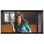 Bhumi Pednekar Instagram - Healthy, delicious and not at all heavy on your wallet -- when it comes to the benefits of King's Oil, aap to ginte reh jaoge! Bring home King's Oil, jisme hai taste aur health ke fayde eksath. From the makers of Fortune edible oils & foods. #KingsOil #GinteRehJaao