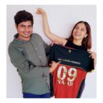 Bhumi Pednekar Instagram - I want to #RaiseAToast to Ramji, my Real Challenger! The last 6 months have been one roller coaster ride and Ramji has been an anchor of support to all of us at home. He has become a part of our family now and his selflessness and dedication to his work has been something we will forever be grateful for. We don’t often thank our staff at home for their constant support who truly are our Real Heroes. Royal Challenge Sports Drink in association with Royal Challengers Bangalore is paying tribute to many such Real Challengers who inspire us everyday with their Challenger Spirit. A big shout out to our Covid heroes! #WeAreChallengers #RealChallengers #MyCovidHeroes @rcchallengeaccepted @royalchallengersbangalore