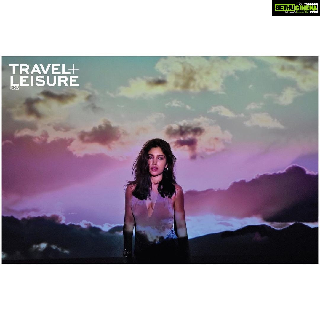 Bhumi Pednekar Instagram - 🌈🧳✨ . . . @travelandleisureindia #Cover #August #travelandleisure #wanderlust #athomeshoot