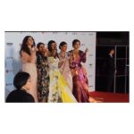 Bhumi Pednekar Instagram - With these Queens for one of the most fun trips and royal red carpets #flashbackfriday #Busan #dollykittyaurwohchamaktesitare @konkona @ektarkapoor @alankrita601 @ruchikaakapoor