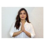 Bhumi Pednekar Instagram - @rajkummar_rao and I are partnering with @citiindia to stand with COVID-19 warriors. And you can join us too. When you donate Rs 500 or more with your Citi Mastercard Credit or Debit card on the PM-CARES Fund website, @citiindia will also donate Rs 1000* to the Fund. Stay Home, #StartSomethingPriceless 😊 Visit link in bio of @citiindia page to donate now. Donate between 20th May – 30th June, 2020 *T&C Apply: https://bit.ly/2Xgz5Vq @mastercardindia