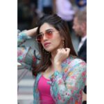 Bhumi Pednekar Instagram - The many moods of #VedikaTripathi , today at 12 pm on @sonymaxmovies ♥️ #PatiPatniAurWoh