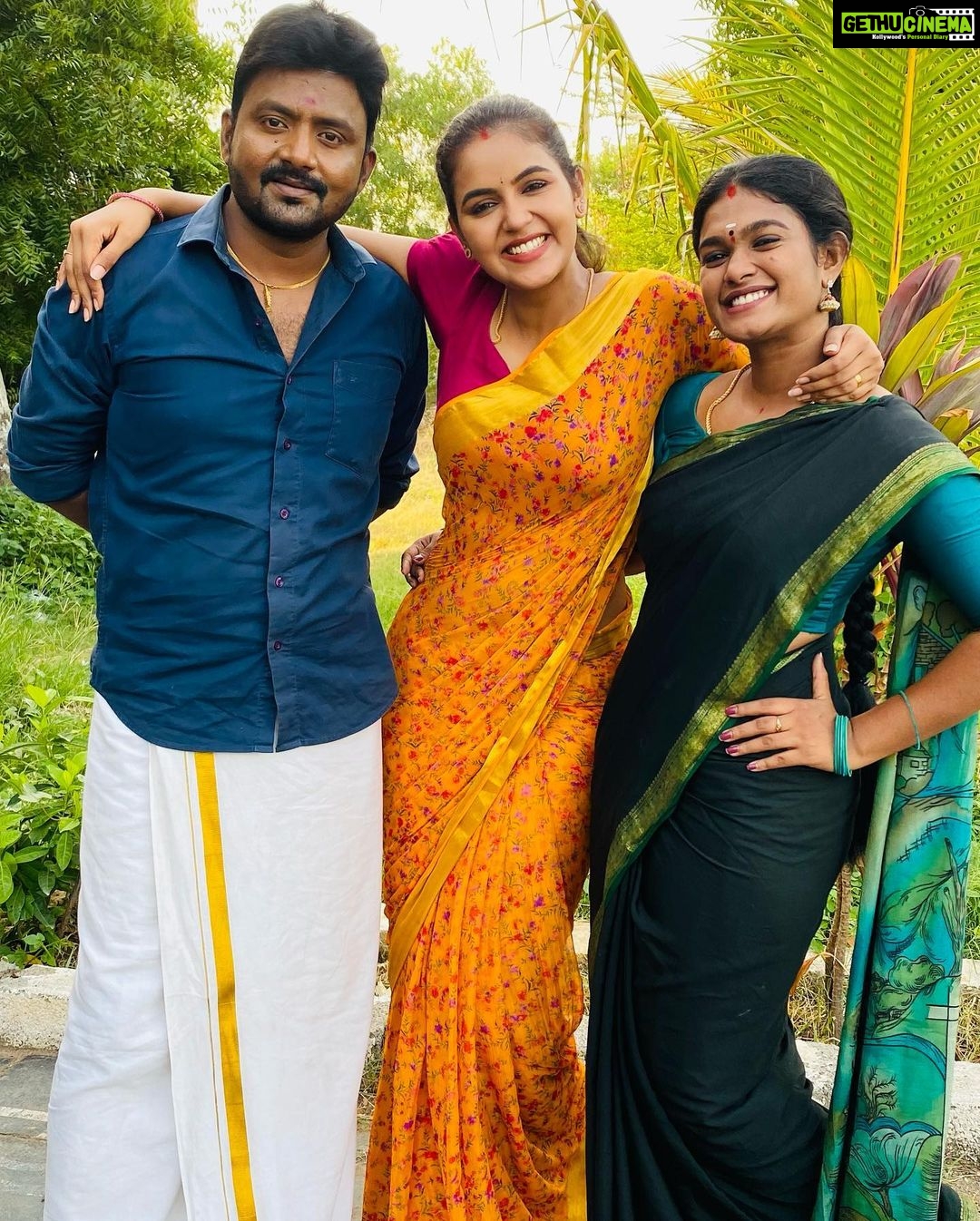 Chaitra Reddy Instagram - @barathactor26_official our constant🌸 thank you so much for bearing with us for 4 long years , fun loving , super entertaining , can’t take if someone tease him 🤣 but we love to irritate him 😃😂 #4yrsofynm #beingshwetha #freindslikefamily❤️