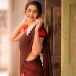 Chaitra Reddy Instagram – The joy of  Dressing is an ART 🌸

Costumes – @ivalinmabia 
Styling @priyaregan.mb
Photographer – @camerasenthil
Makeup – @makeupandhairbyrehana
Organized by @rrajeshananda