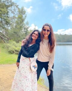 Chaitra Reddy Instagram - Kodai series ❤️ Swipe-swipe 🥰 @sreenidhi_ 😘 @nakshathra_official😘