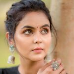 Chaitra Reddy Instagram - Bid adieu to those painful waxing and threading sessions at a salon. Come experience quick, safe, permanent, USFDA approved technology laser hair reduction at Dr. Jamuna Pai’s SkinLab at Khader Nawaz Khan road, Nungambakkam. The best part is you can resume normal activities immediately following your session. To book an appointment call 7358400400 #skinlabchennai #SkinlabIndia @skinlabindia @drjamunapai