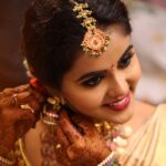 Chaitra Reddy Instagram - ♾forever♾ #racha #11.11.2020 Blouse : @mabia_mb 🌼 Saree : @kandasami_official 🌼 Jewels : @new_ideas_fashions 🌼 Makeup: @laavi_me 🌼 Mehendi: @aravinth_mehendi_artist 🌼 Nails : @nail_culturee 🌼 Photography: @camerasenthil 🌼
