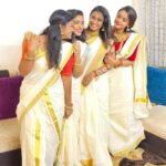 Chaitra Reddy Instagram – When you get that amazing Squeeze between my Mallu girls 😍 
🙈🌸HAPPY ONAM🌸🙈 
 My first Eva onam 😍 
 You girls made it so memorable 😍🌸
@its_shabana_ ❤️
@nakshathra_official ❤️
@reshma_muralidaran_official ❤️