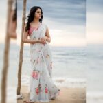 Chaitra Reddy Instagram - ✨PEACE ✨ •• •• •• •• Photography:@kiransaphotography 🤪 Make-up:@ramya_mua(my love♥️) Hair: @sabitha_seenu_hairstylist Costumes:@yoshnasbyela 🥰
