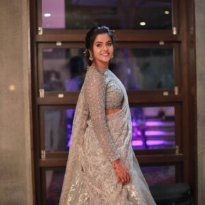 Chaitra Reddy Instagram - Shades of •HAPPINESS• PC:@sevenqweddings Jewellery:@bcos_its_silver ❤️