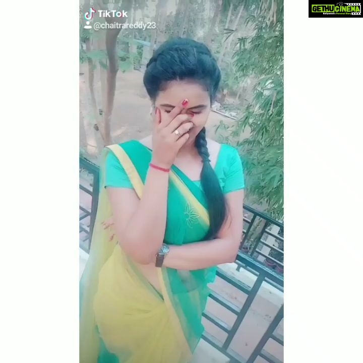 Chaitra Reddy Instagram - Tried really hard to blink one eye 😣 but failed 😝