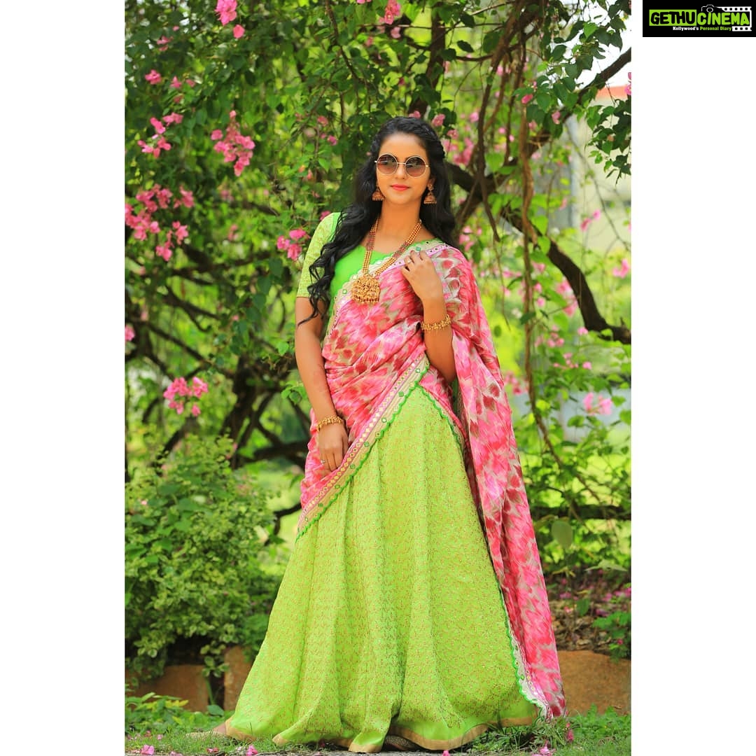 Chaitra Reddy Instagram - ✨Go Green✨ 💫 💕 💫 Costume -@yukbafashion Stylist- @balaji_manickam1 Jewellery-@lumibellafashion Photography-@chethanroyie