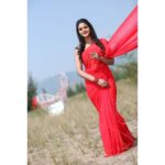 Chaitra Reddy Instagram – ‘RUGGED’ 
#redlove#saree😍 #songshoot#rugged