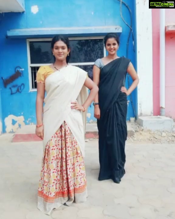 Chaitra Reddy Instagram - 🌼 #inlovewiththeshapeofyou😍#musically#❤️