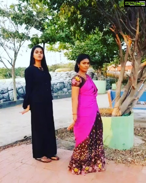 Chaitra Reddy Instagram - Our version of #dametucosita#dametucositachallenge#damecositadance