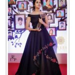 Chaitra Reddy Instagram - I know I’m late, but here I am taking this opportunity to thank each one of you for voting me, the kind of support and confidence made me to win the “Favourite Villain” award😇 I was really pleased with your response to make me win this. Once again thanks a ton for thee widest support from all of you. ♥️😍😘 keep supporting ♥️ My great gratitude to you guys ☺☺ love you all ♥️ much and soooo much of love to you people ♥️ . . . #thankyou♥️ @zeetamizh @yukbafashion