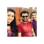 Chaitra Reddy Instagram - We three 😻#kmkv#sweethearts