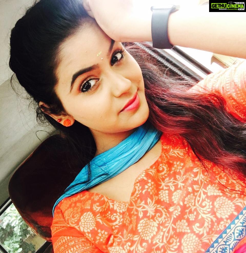 Chaitra Reddy Instagram - If you don't leave your past in the past it will destroy your future. Live for what today has to offer , not for what yesterday has taken away ππ€π #life quote π #my_words #my_life #my beliefeππ Good night lovelies πππ