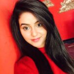 Chaitra Reddy Instagram – Are you guys ready for the live chat 😊 I will be right there sharp at 6pm 😍😘 to see you all. So let’s get started in an hour 
#livechat #today #6pm #with_your_fav_shravani 😘😘 see you soon