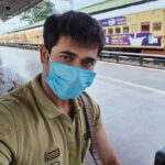 Chandan Kumar Instagram - Bharathiya railinalli ondu long journey..❤️