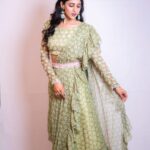 Chandini Chowdary Instagram – For Sammathame pre release. 

Outfit – @seharrebysahitheereddy
Stylist – @sandhya__sabbavarapu
Styling team – 
@team_sandhya
@rashmi_angara
@sirichandana_medi 
MUA – @ramesh.babu_makeupartist 
Hair: @jayaram_dasarla 
Photography – @they_call_me_keshu
Nails: @nailishq_hyd