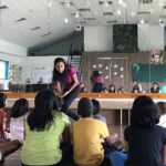 Darshana Rajendran Instagram – From my storytelling session at Mamangam today. Thanks for the photographs, my littlest listener @beingindhu :) Mamangam Dance Company