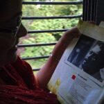 Darshana Rajendran Instagram - Amma finds Samama in a magazine :)