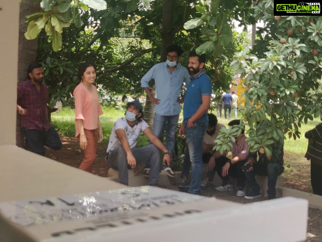 Darshana Rajendran Instagram - I really appreciate getting to do what I do as an actor, because of which I rarely acknowledge the fact that shoots can be emotionally and physically draining. We often shoot long hours, away from our homes, our people, and craving for as much as the comfort of our own beds. Each new shoot feels like the first day of school all over again. As much as I enjoy it, it always takes some getting used to. And then there are those rare sometimes where an hour into a set has you feeling all right. That is exactly what happened with this project. We just got done shooting for this beautiful film and I couldn’t be more grateful - for the beautiful people, for repeatedly having found home away from home, and, as always for the joy of getting to do what I love so much.