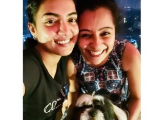 Darshana Rajendran Instagram - I first discovered acting in 2011. I loved my first experience on stage so much that it's a feeling that I've constantly tried to hold on to, to recreate, to relive. I've been acting for 10 years since, but C U Soon in many ways felt like that first time again. And that's one of the many things that made it so special for me. It's been one year since the film released and I can't help but think of these incredible people who made it happen, in some almost-impossible circumstances. So much love and gratitude for Anumol, for C U Soon, for this lovely, lovely team. @maheshnarayan_official, Fahadh, @nazriyafahadh, @roshan.matthew, @sajimonprabhakar @urali_, @utharakrishnan, @amaldaliz Vaishak, Shukoor, @maala.parvathi,@saijukurup, @vaishuv__, @kunalrajan, @gopisundar__official, @_vishnugovind @naveen_nazim, @sushintdt, @farhaanfaasil, Kottayam Ramesh, @neeraja.rajendran, @urmilakrishnan, @sushintdt, @rahulradhaakrishnan, Akhil, Altaf, @shaheenthaha and my most favourite Oreo :) #cusoon #cusoononprime