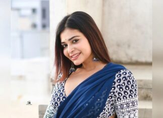 Dharsha Gupta Instagram - 💙To fall in love with yourself is the first secret to happiness💙 Saree & Blouse- @selaiyum_ravikaiyum Pic- @evidencemaker