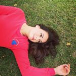 Dia Mirza Instagram - Staying connected with our Earth 😍🐯🌏🌳🕊 #Earthing #Healing #WednesdayWisdom #OnlyOneEarth India