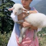 Dia Mirza Instagram - Missing my little lamb 😍 #BTS #MammaAtWork #DhakDhak #DhakDhakJourney @dhakdhakjourney Manali, Himachal Pradesh