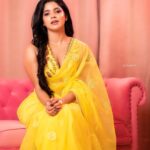 Divya Bharathi Instagram - Forever a saree girl💗 Beautifully designed by @razak_creations Mua @charithramarlechaa Hair by @thamizh.hairstylist Shot by @pictures_by_dhinesh_siva @studio_d_weddings
