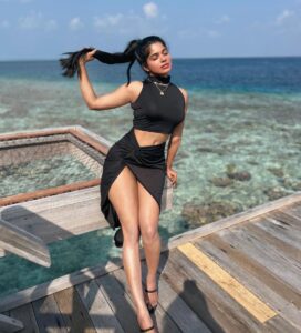 Divya Bharathi Instagram - 🏝⛱