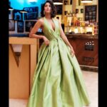 Erica Fernandes Instagram – In all that chaos I found my calm. 

Thank you @ramialaliofficial for sending this beauty across last minute. You were a saviour.

Jewellery by @minerali_store 
Outfit courtesy @shrushti_216 
Hair by @cloeglezmakeup 
📷 by @photooneil Yas Island