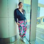 Esha Deol Instagram - Destination- 😉 The colourful pants say it all ❣️ #timetochill #takeachillpill #travel #tuesdayvibes