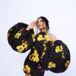 Freida Pinto Instagram - Spent the afternoon with @storyandrain... Photos @msayles Words @tamararappa Stylist @tamararappa Hair @josephchase Makeup @lilly_keys Nails @chinailedit Photo Assistant @samanassefi Assistant Market Editor @jareddepriest