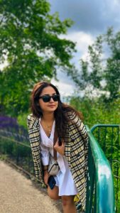 Gajala Instagram - Dono ka dil♥️Besabar !!

#gajala#gazala#telugusongs #telugu #teluguactress #london #london🇬🇧 #londonlife #londonfashion