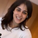 Genelia D'Souza Instagram - ज़िंदगी एक सफ़र है है सुहाना !!