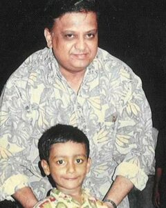 Haricharan Instagram - Andrum, indrum, yendrum !! 

Happy Birthday #spb sir 

Will be happiest today performing your songs for you at Lady andal #SPB75 with a sea full of your die hard Fans.

Please note that proceeds from todays concert go towards building his Memorial at Thamaraippakam

Pls contact Shivaram - 9849200708 for Entry/donor passes

@spbcharan @neelimaesai