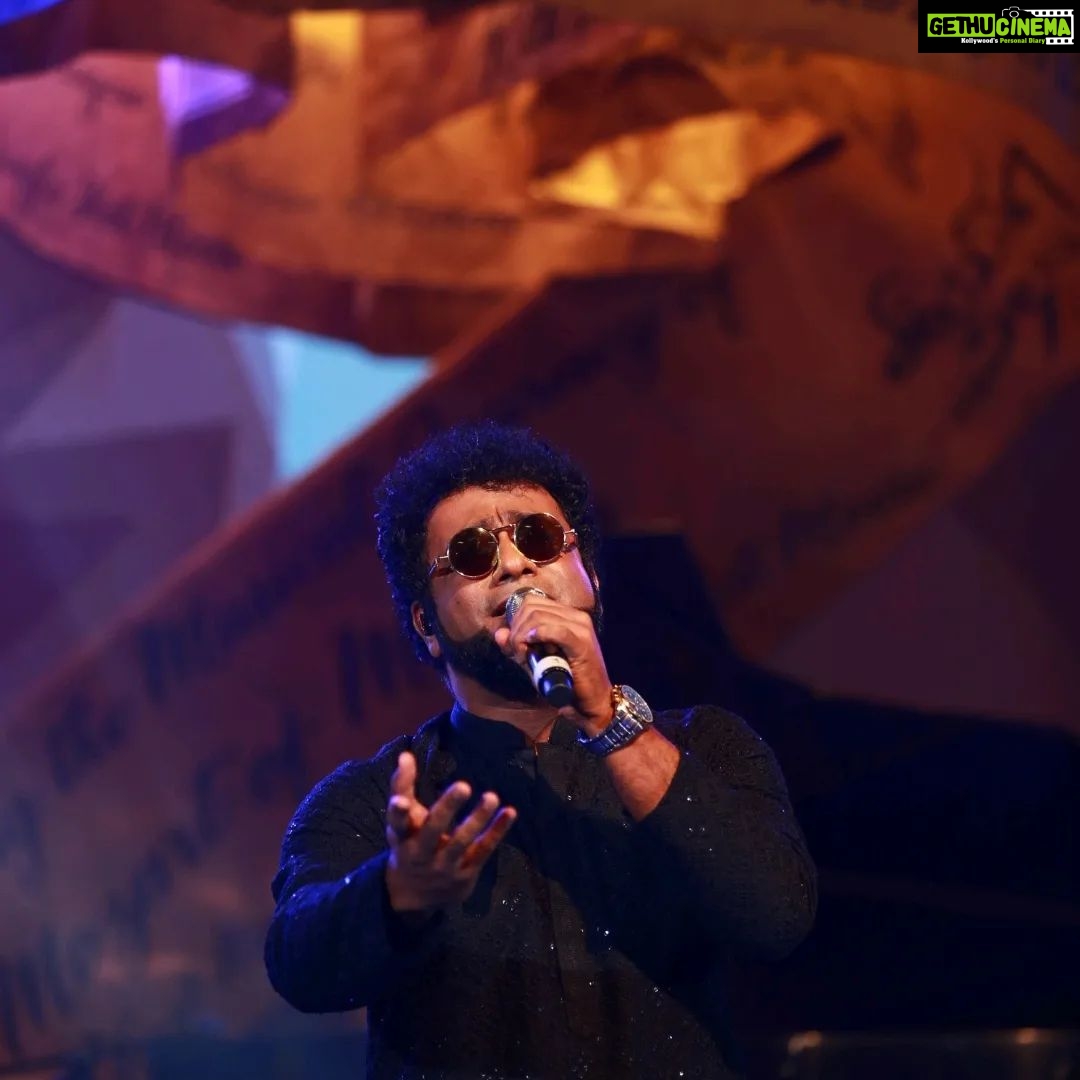 Haricharan Instagram - Pictures from last week's Audio Launch of @radhakrishnan_parthiban sir's #IravinNizhal with a completely different album from @arrahman sir. Ever grateful to ARR sir for making me a Part of the Soundtrack of this first of its Kind movie (Non Linear Single Shot movie) Milestone Indeed!! Pranaams to all the Technicians in it. Check out #Bejaara from the album, its a super fun song with @bamba_bakya I would say its a song out of my comfort zone and I owe to the Creators for having made me sing the way you hear it.☺️ #arrahman #parthiban #Haricharan IITM Research Park