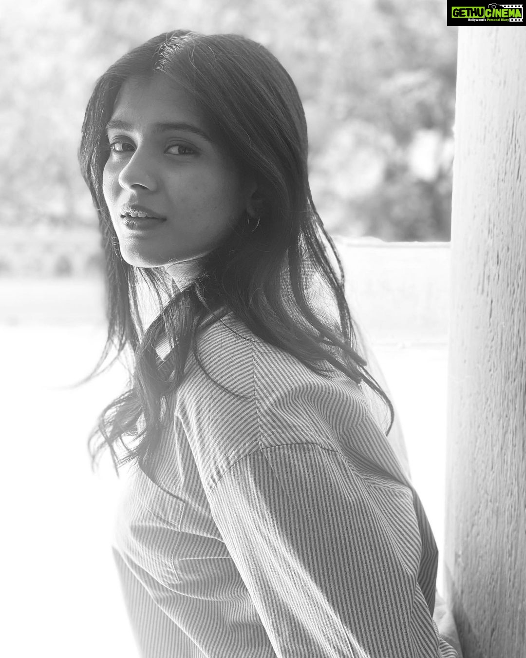 Hebah Patel Instagram - Always seeing it through: @viplove_k Hyderabad