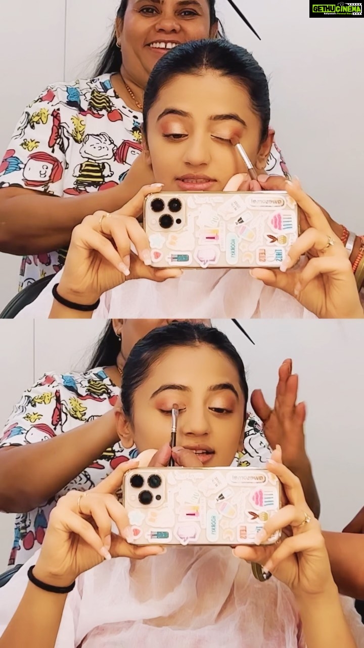 Helly Shah Instagram - I am obssessed with the Hyaluronic Acid Serum by L'Oreal Paris. Its a must have in my skincare regime . This serum consists of micro HA molecules which penetrate deeper into the skin and give that instant hydration and plumpness. I tested it out with a hydrometer and the results speak for itself. With overtime regular use of this serum, the appearance of fine lines will also reduce by 60%. Definitely the serum DOES WHAT IT SAYS. Grab it now! #Collab @lorealparis #PowerOfHA #LorealParis #Skincare
