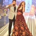 Hina Khan Instagram – The love, the energy, the crowd and the vibe..Oh My God, I can still hear you guys cheering for me..You all were Rockstars..Your love for me is immeasurable.. What a spectacular show.. Thank you Ahmedabad for making this walk so memorable.. 
@timesfashionweek for @asopalav , thank you guys for having me.. 
Your new bridal collection is simply Fab.. Best Wishes and love ❤️ 
#AhmedabadTimesFashionWeek #showstopper