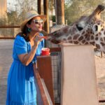 Hina Khan Instagram – Spreading love and smiles🦒🦒
@alainzoouae @visitabudhabi #HKInAbuDhabi
.
.
.
.
.
👗 @forevernew_india 
💎@ishhaara
👠 @londonrag_in